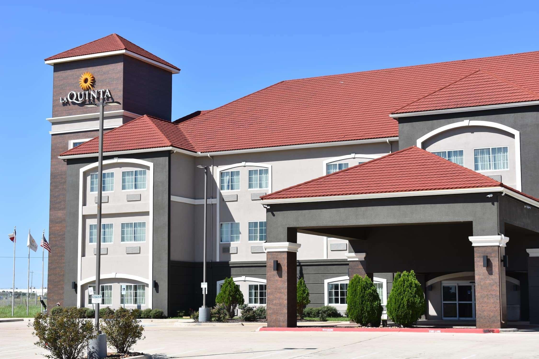 La Quinta By Wyndham Kyle - Austin South Hotel Exterior photo