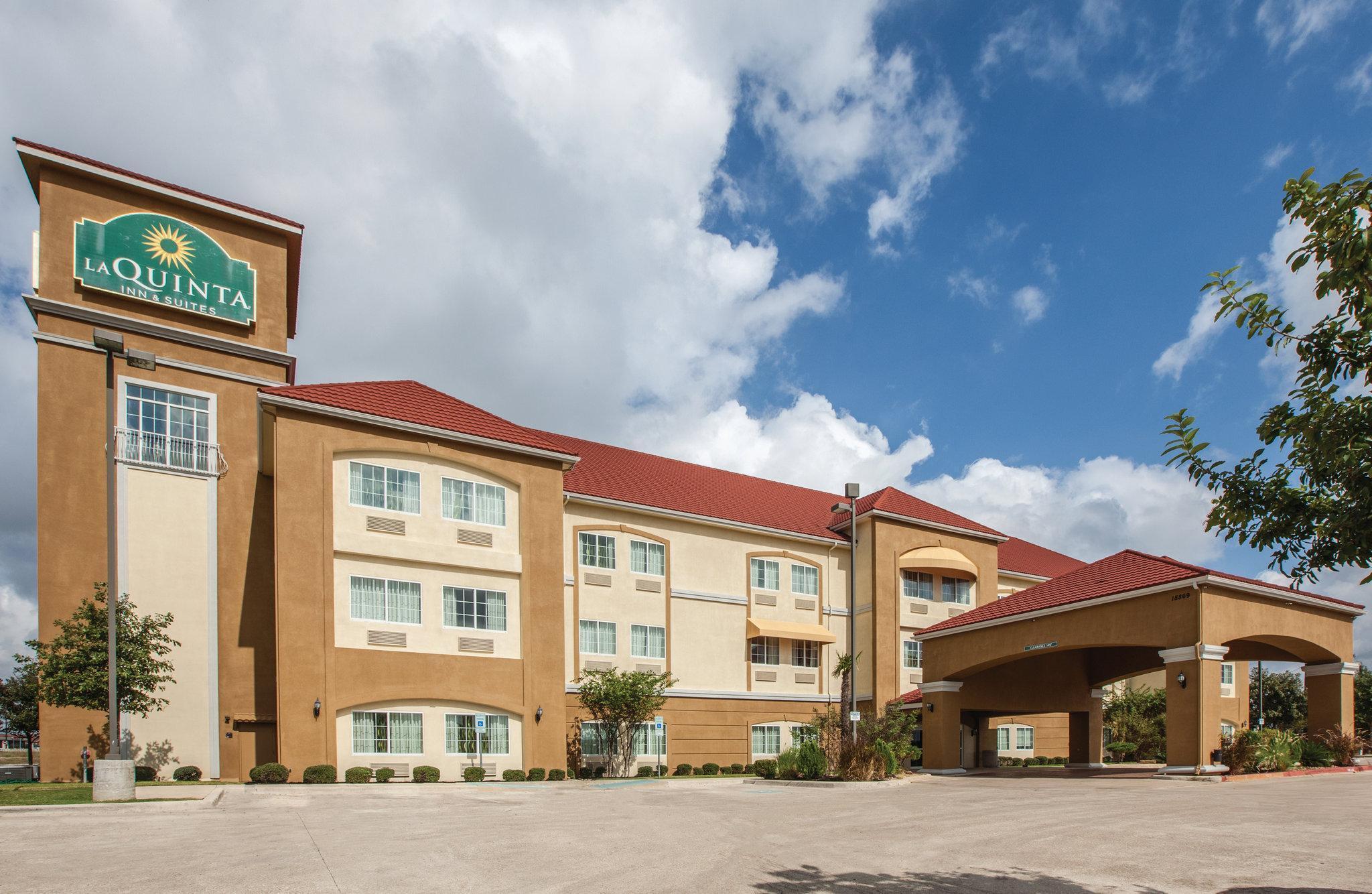 La Quinta By Wyndham Kyle - Austin South Hotel Exterior photo