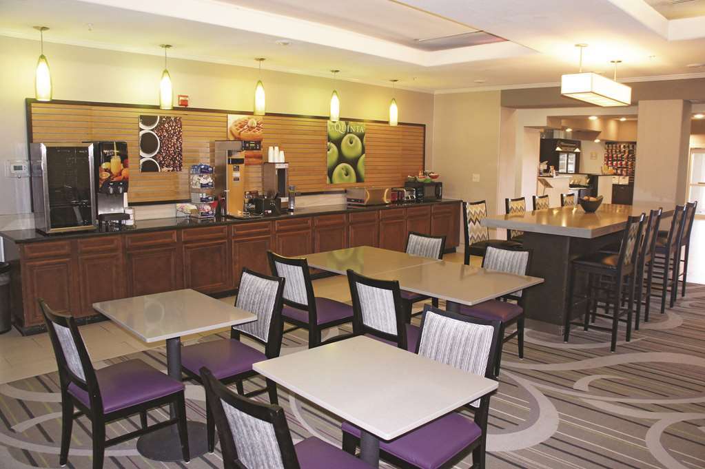 La Quinta By Wyndham Kyle - Austin South Hotel Facilities photo